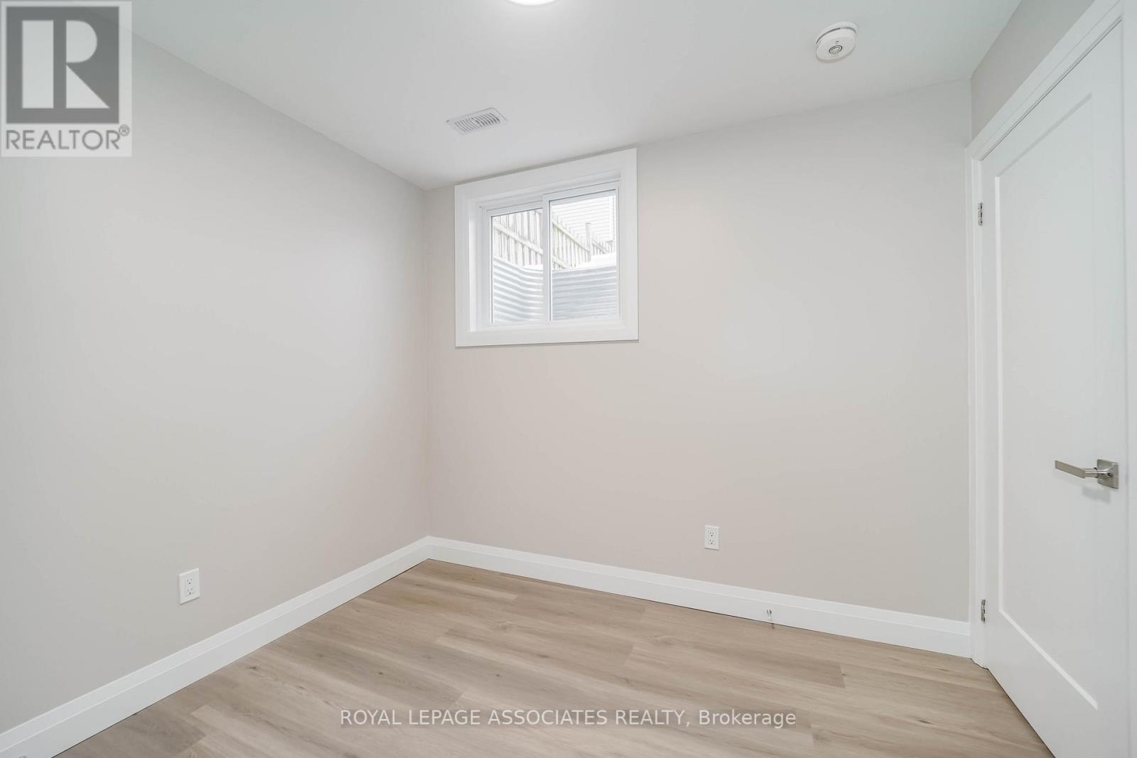 35 St George Street, Brantford, Ontario  N3R 1V2 - Photo 20 - X12645826