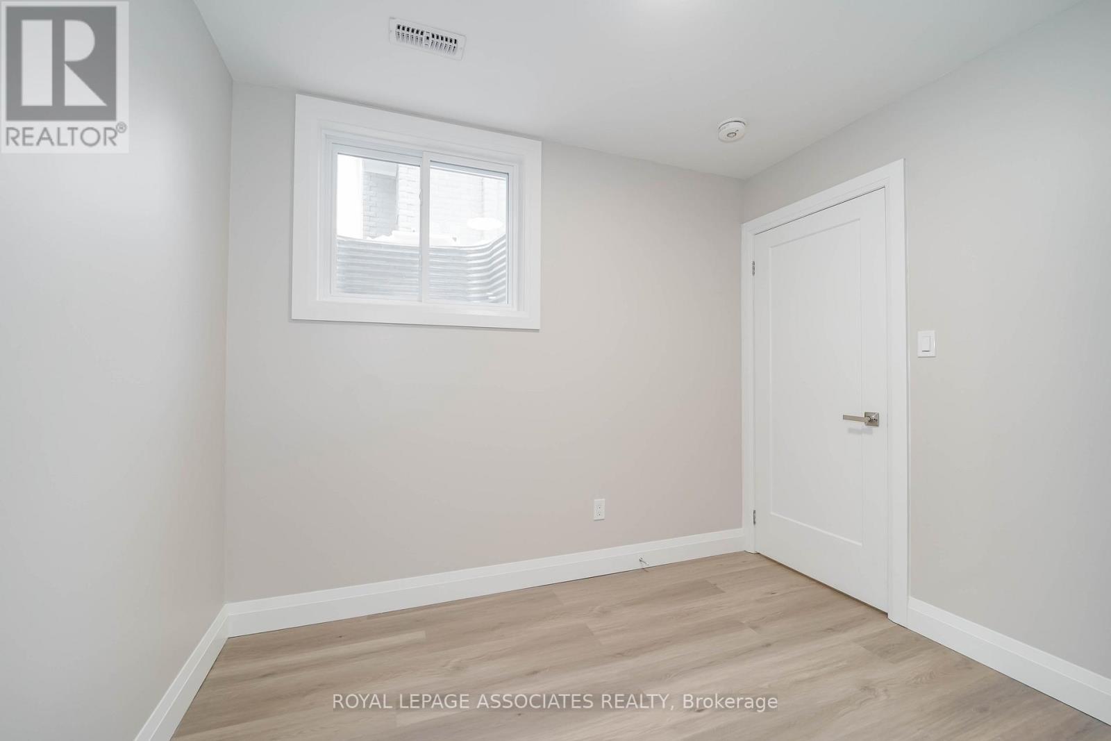 35 St George Street, Brantford, Ontario  N3R 1V2 - Photo 23 - X12645826