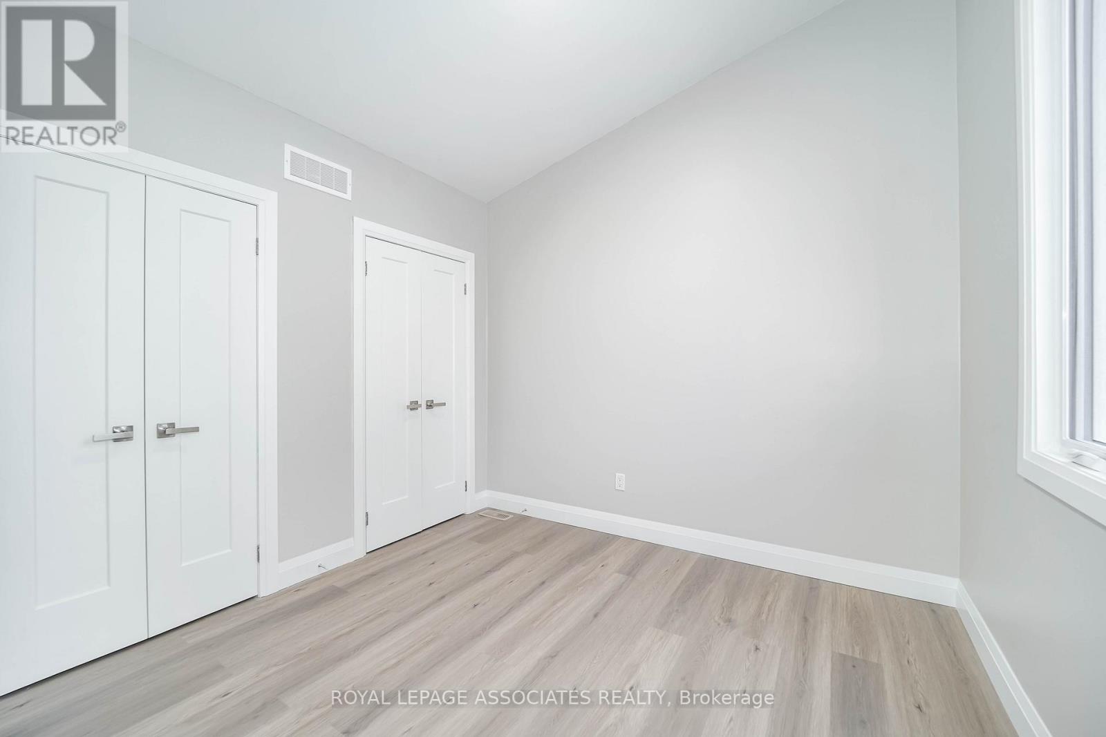 35 St George Street, Brantford, Ontario  N3R 1V2 - Photo 9 - X12645826