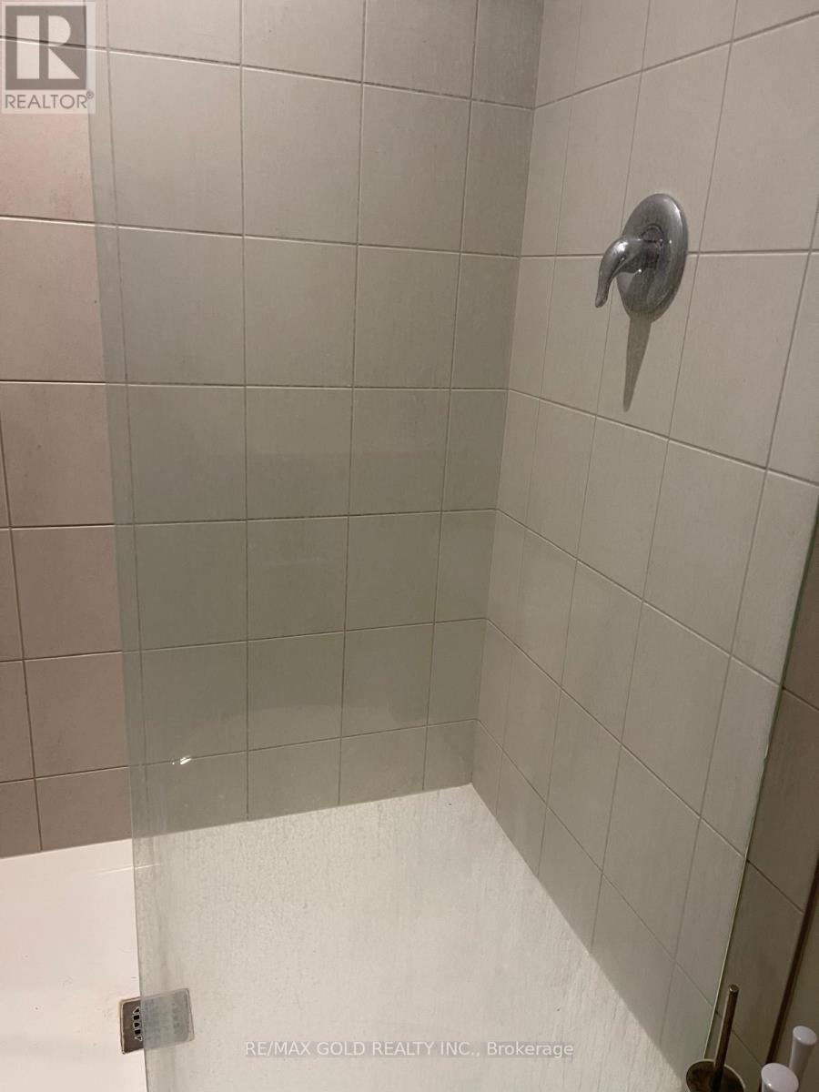 1b - 155 Thomas Slee Drive, Kitchener, Ontario  N2P 0J8 - Photo 11 - X12645840