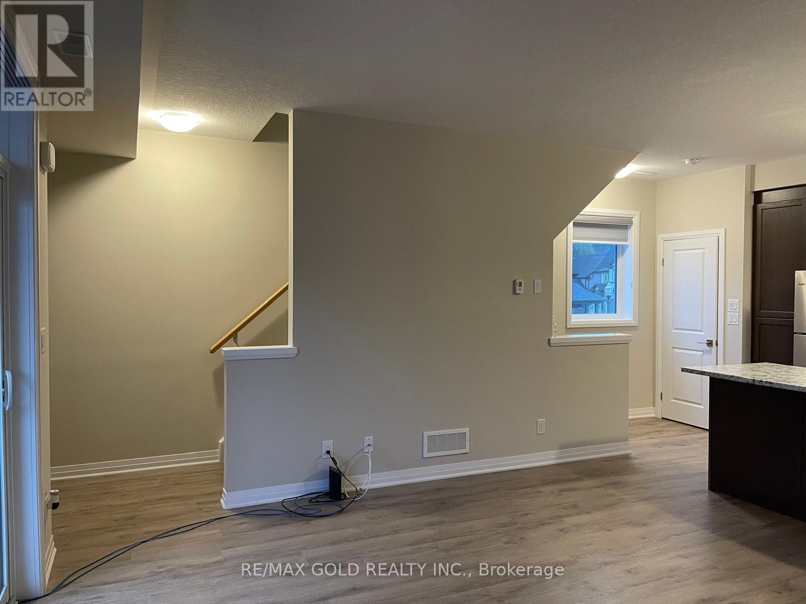 1b - 155 Thomas Slee Drive, Kitchener, Ontario  N2P 0J8 - Photo 14 - X12645840