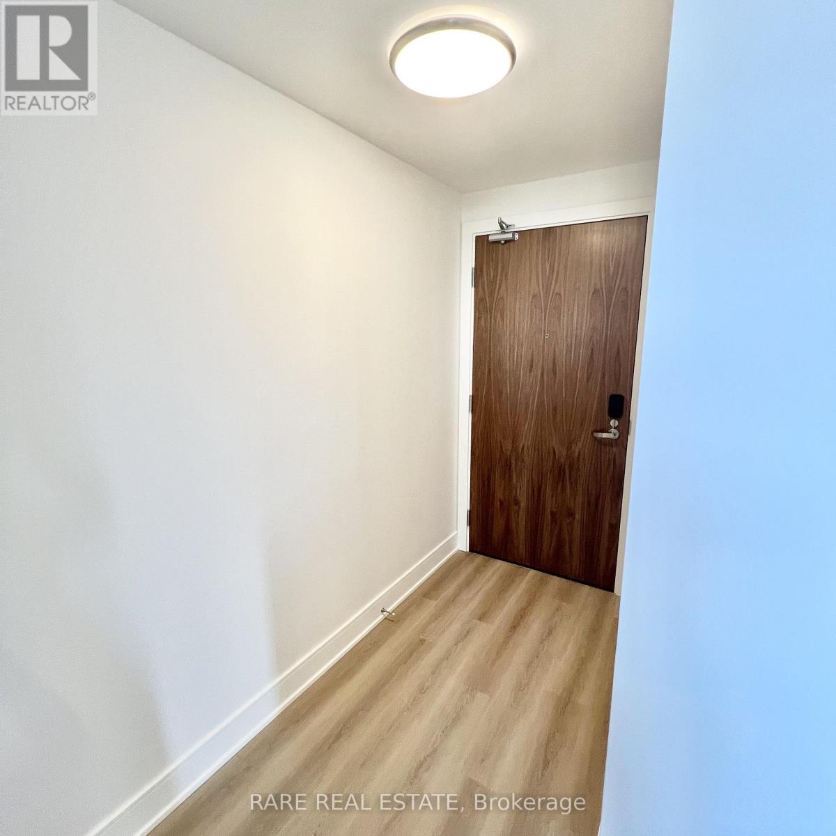 1603 - 25 Wellington Street S, Kitchener, Ontario  N2G 2E6 - Photo 3 - X12645860