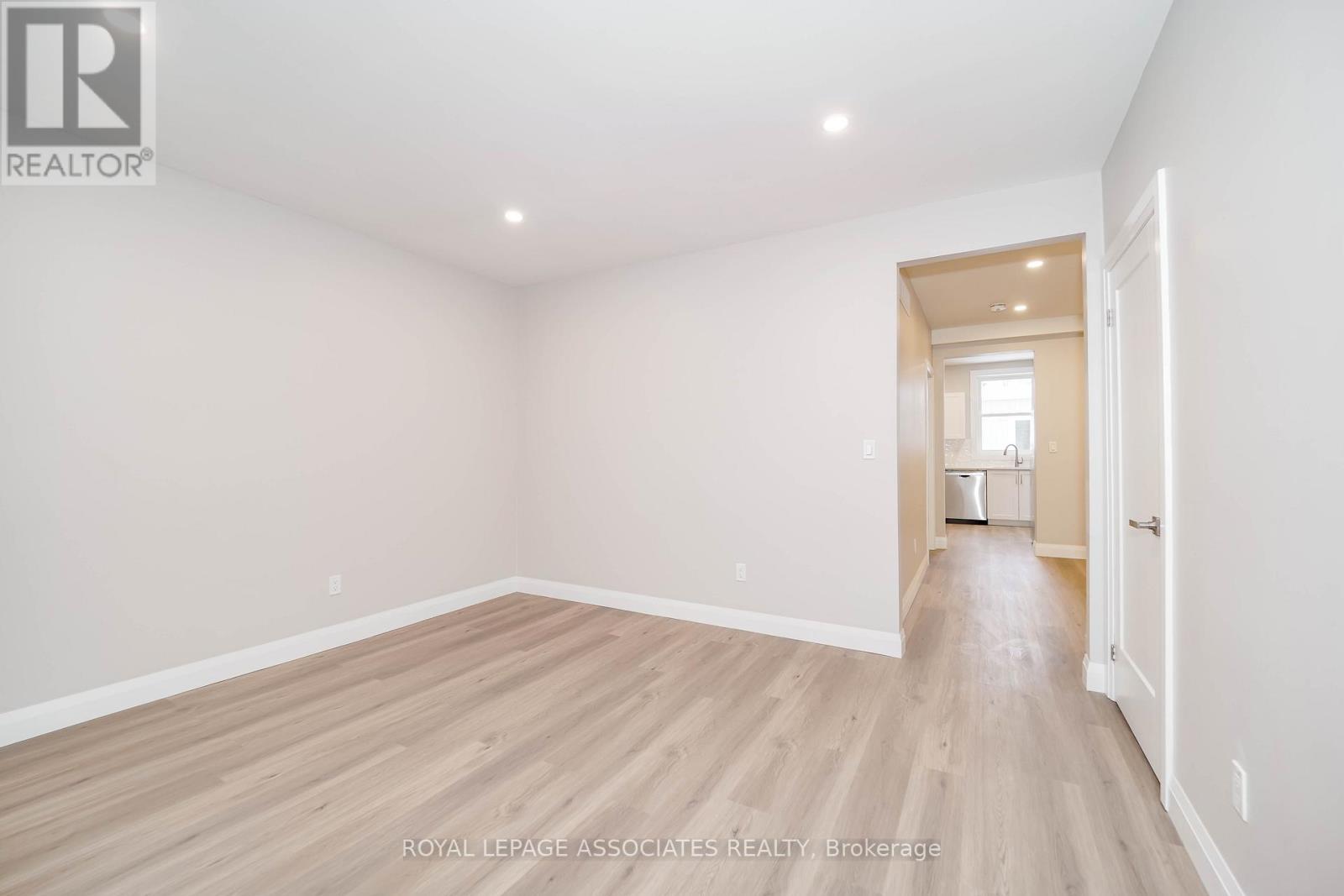 1 - 35 St George Street, Brantford, Ontario  N3R 1V2 - Photo 15 - X12645862