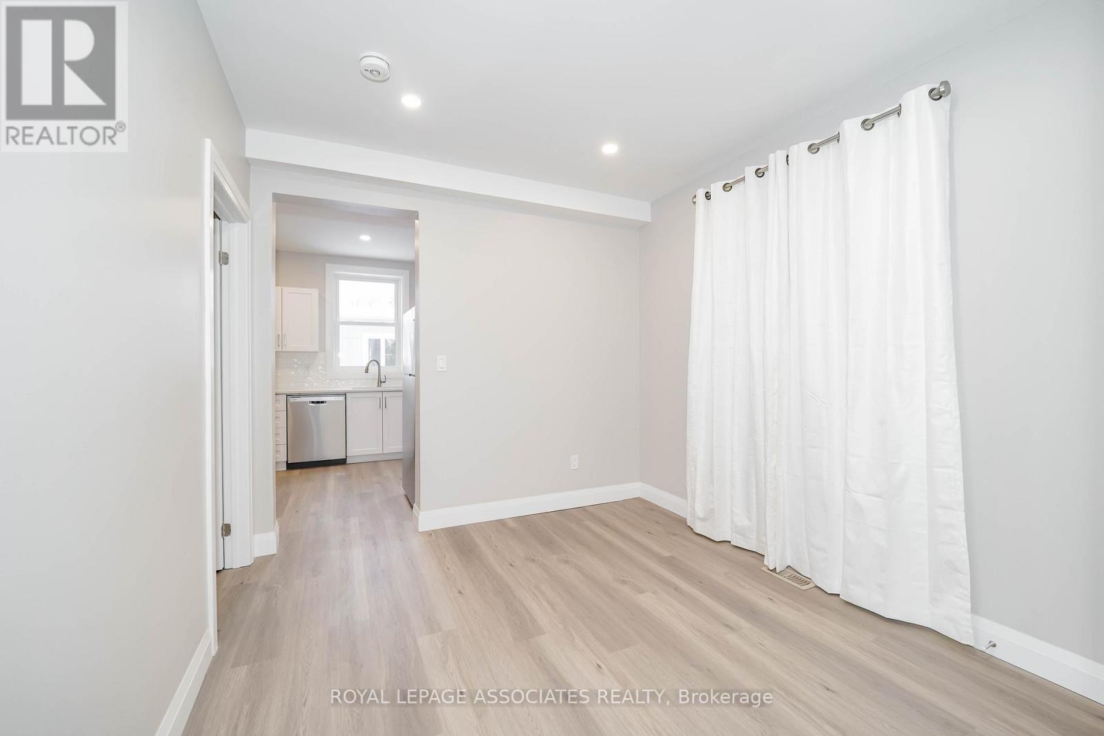 1 - 35 St George Street, Brantford, Ontario  N3R 1V2 - Photo 17 - X12645862