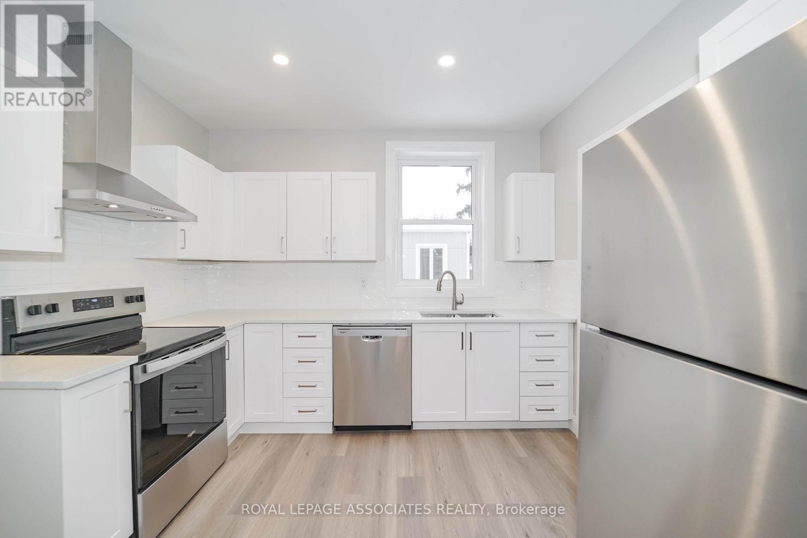 1 - 35 St George Street, Brantford, Ontario  N3R 1V2 - Photo 27 - X12645862