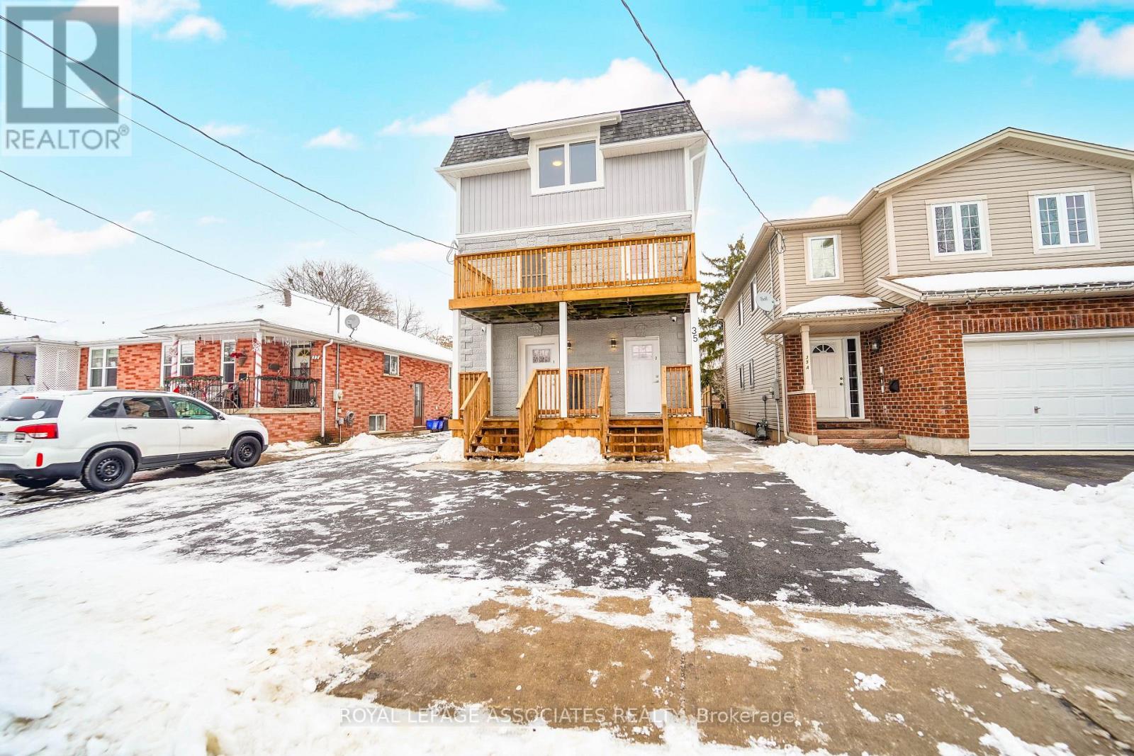1 - 35 St George Street, Brantford, Ontario  N3R 1V2 - Photo 4 - X12645862