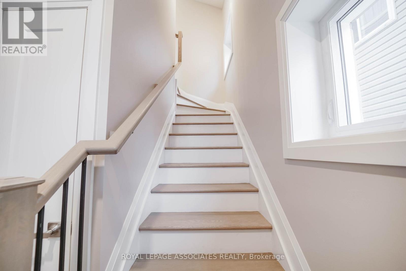 1 - 35 St George Street, Brantford, Ontario  N3R 1V2 - Photo 10 - X12645898