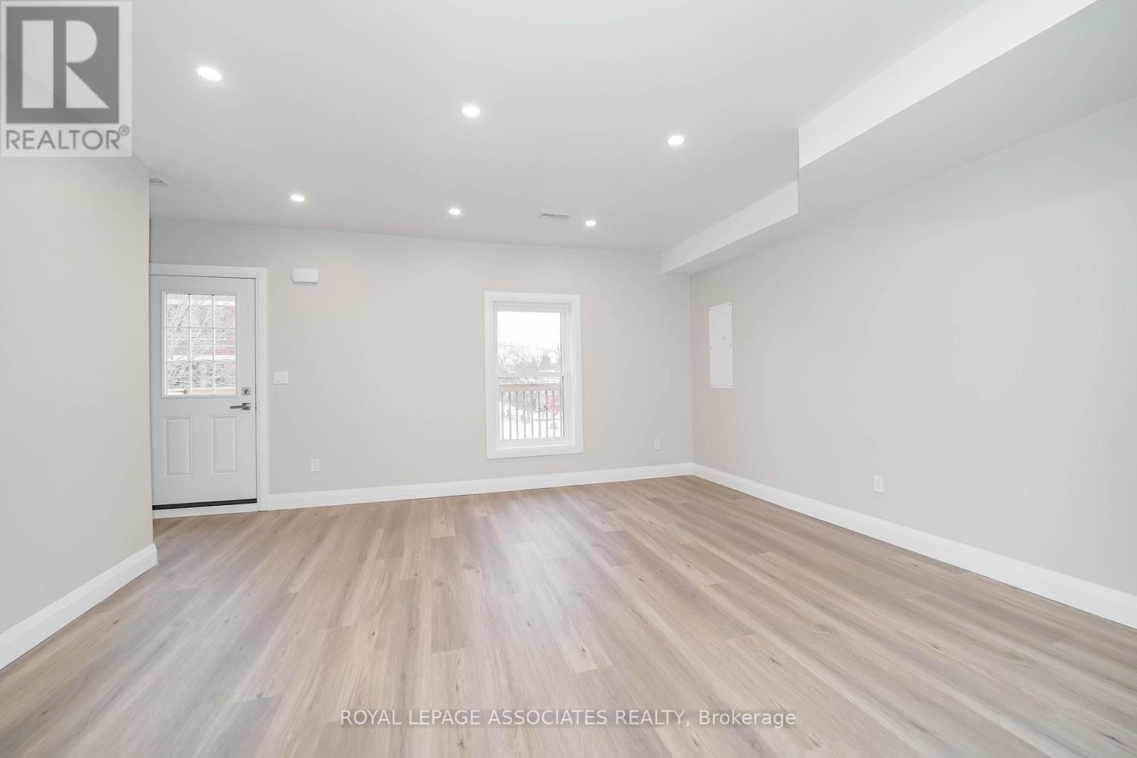 1 - 35 St George Street, Brantford, Ontario  N3R 1V2 - Photo 16 - X12645898