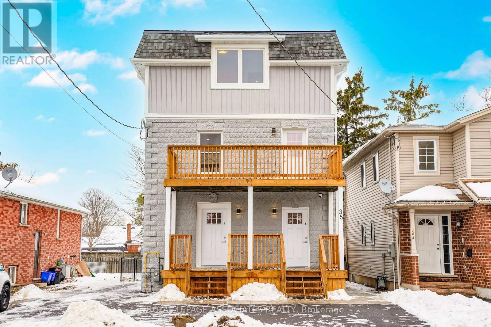 1 - 35 St George Street, Brantford, Ontario  N3R 1V2 - Photo 3 - X12645898