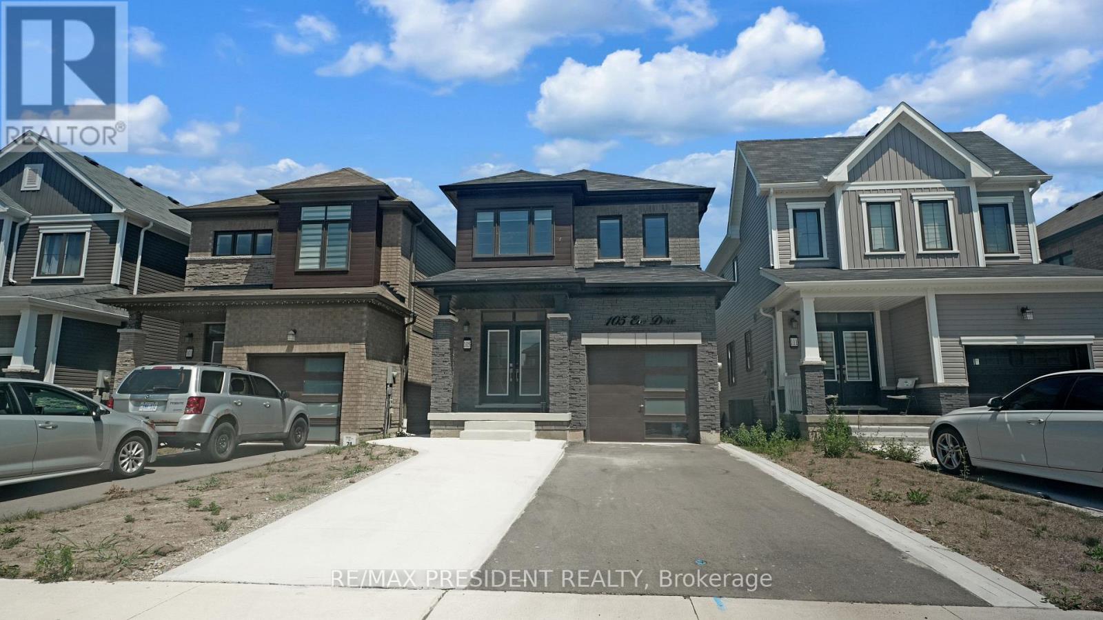 105 EVA DRIVE, Woolwich, Ontario