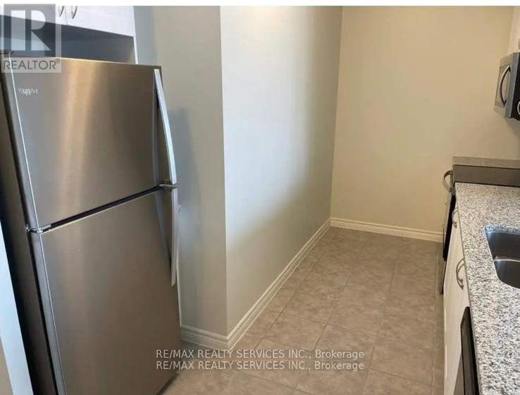 2101 - 349 Rathburn Road W, Mississauga, Ontario  L5B 0C8 - Photo 4 - W12575180