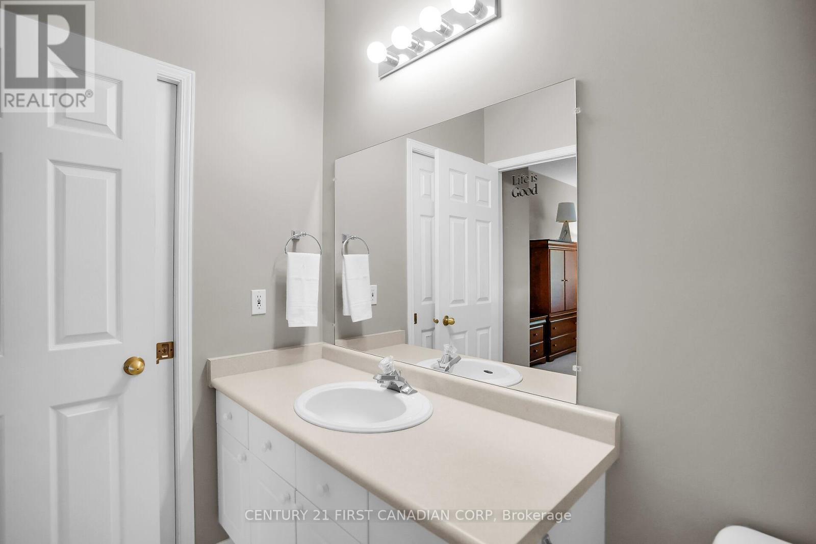 45 - 1555 Highbury Avenue N, London East, Ontario  N5Y 5R3 - Photo 19 - X12645950