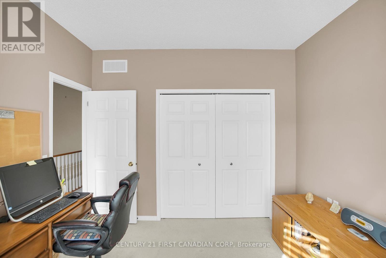 45 - 1555 Highbury Avenue N, London East, Ontario  N5Y 5R3 - Photo 23 - X12645950