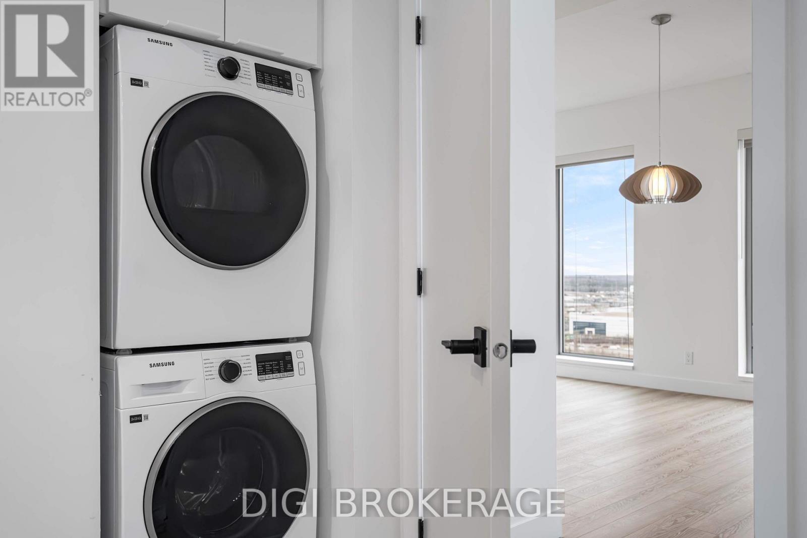 2207 - 1240 Cummings Avenue, Ottawa, Ontario  K1J 0E3 - Photo 25 - X12645972