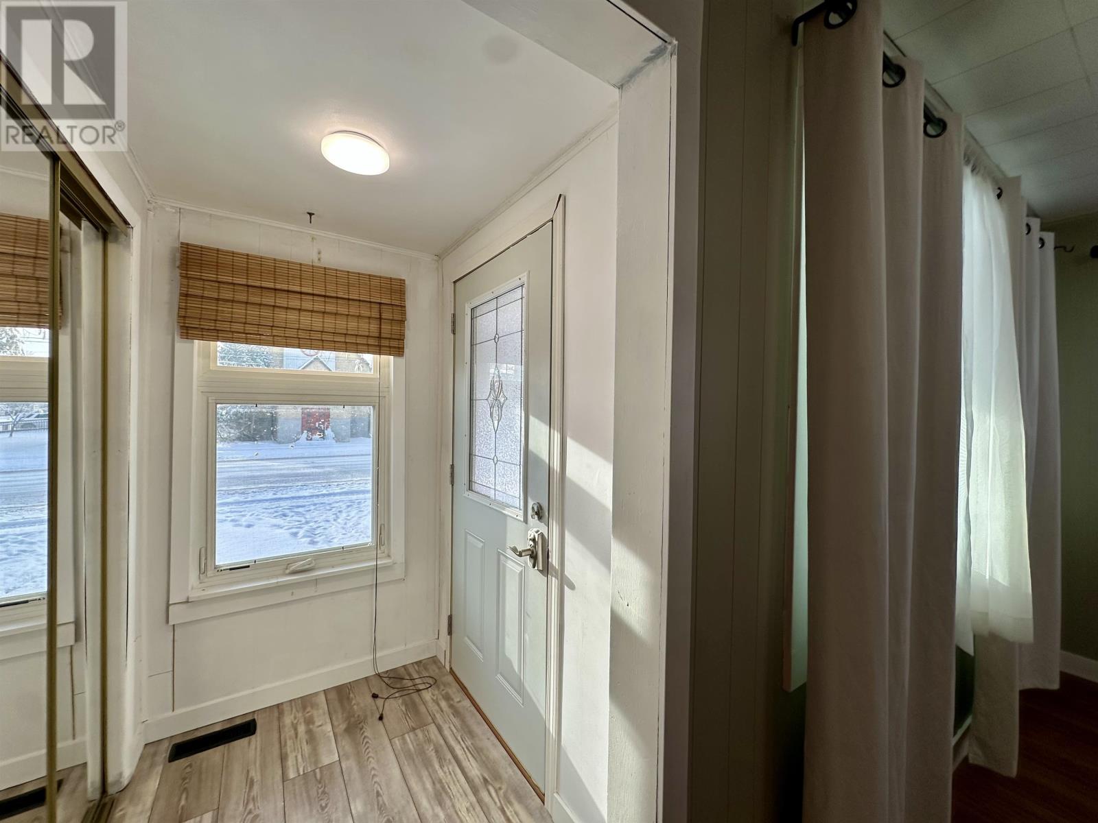 1102 Scott St, Fort Frances, Ontario  P9A 1J6 - Photo 15 - TB253678