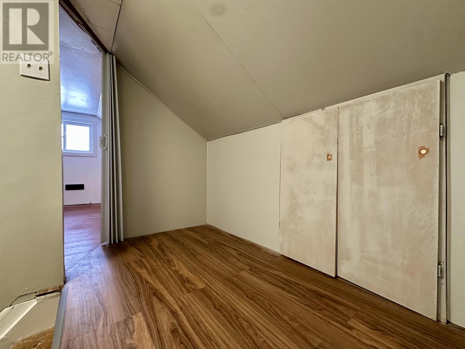 1102 Scott St, Fort Frances, Ontario  P9A 1J6 - Photo 17 - TB253678