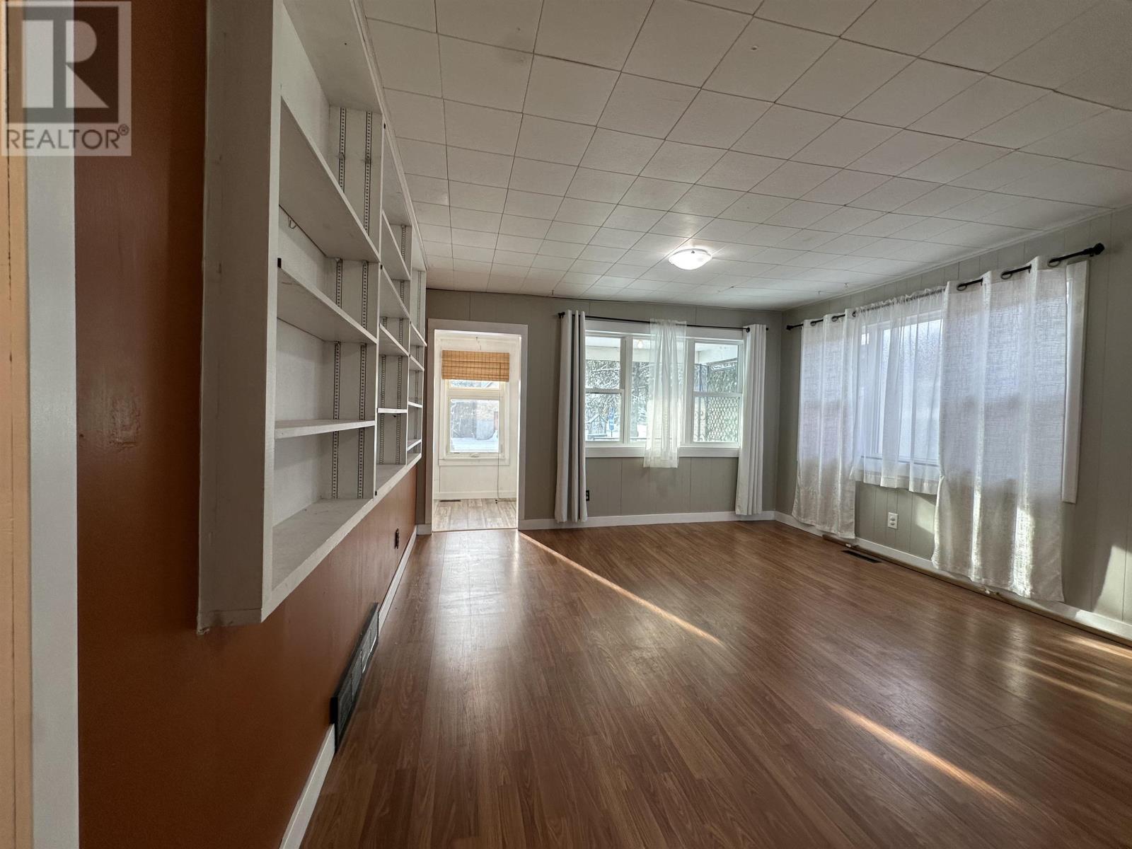 1102 Scott St, Fort Frances, Ontario  P9A 1J6 - Photo 6 - TB253678