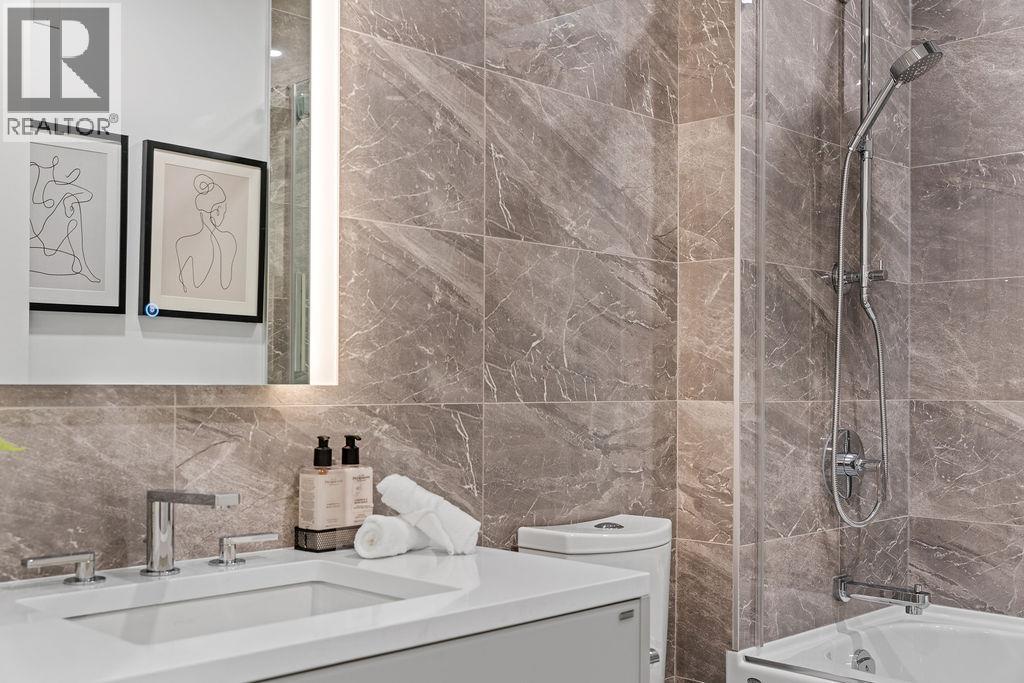 203 1331 Marine Drive, West Vancouver, British Columbia  V7T 1B6 - Photo 10 - R3074681