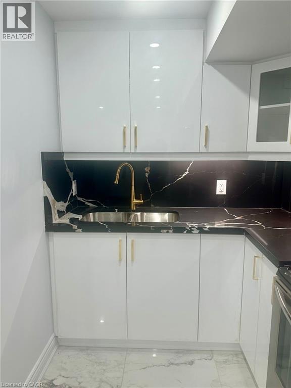 5349 Tenth Line W, Mississauga, Ontario  L5M 7C2 - Photo 5 - 40794767