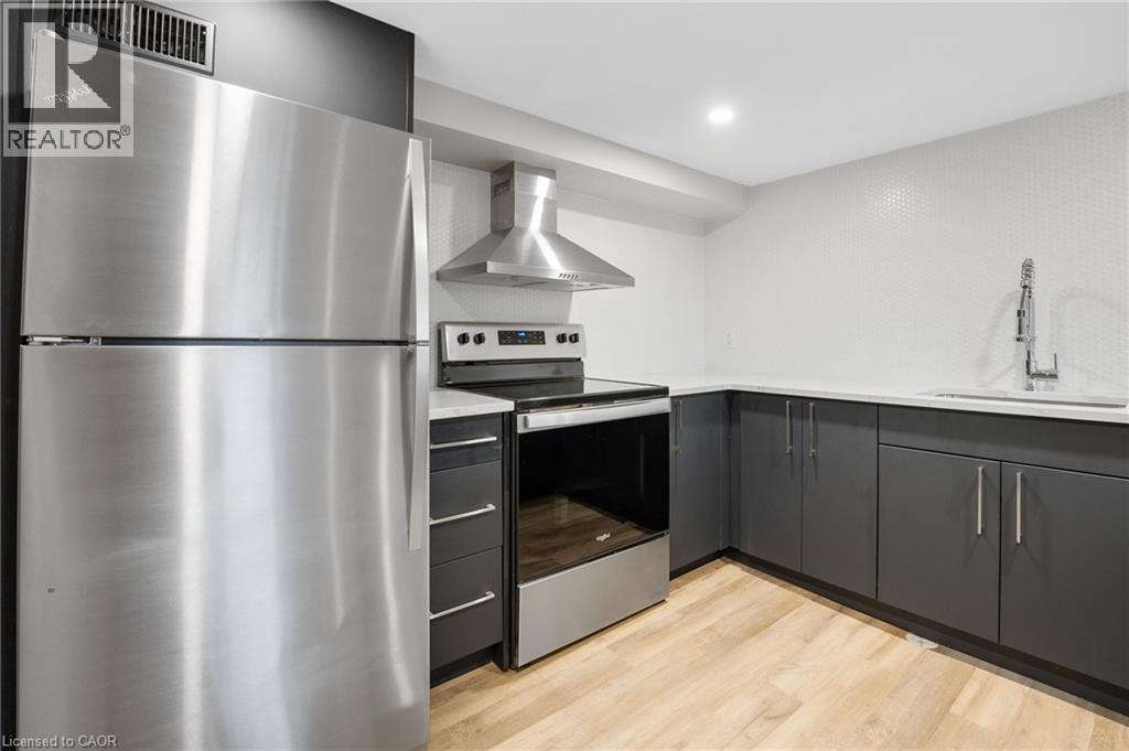 329 Rosedale Avenue Unit# 2, Hamilton, Ontario  L8K 4N9 - Photo 4 - 40794780