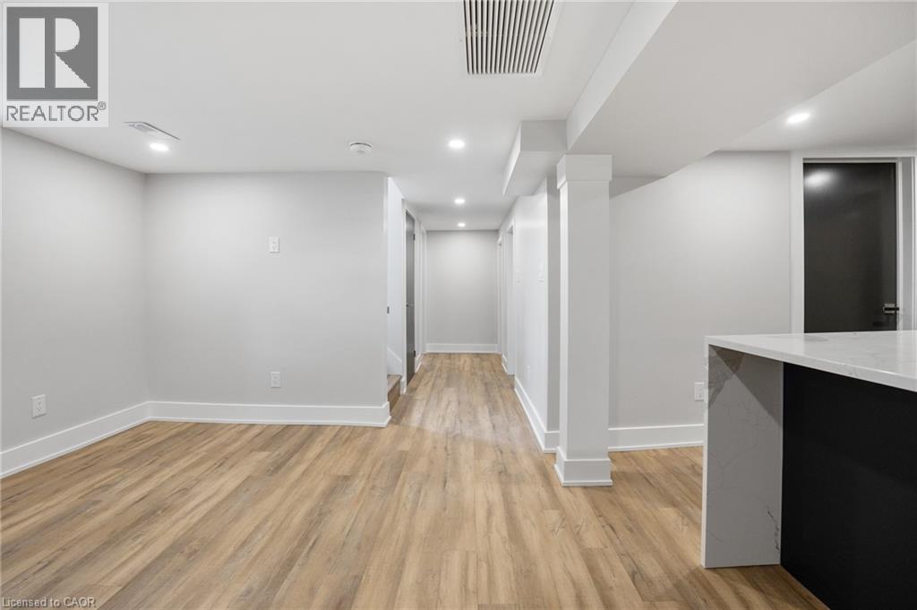 329 Rosedale Avenue Unit# 2, Hamilton, Ontario  L8K 4N9 - Photo 11 - 40794780