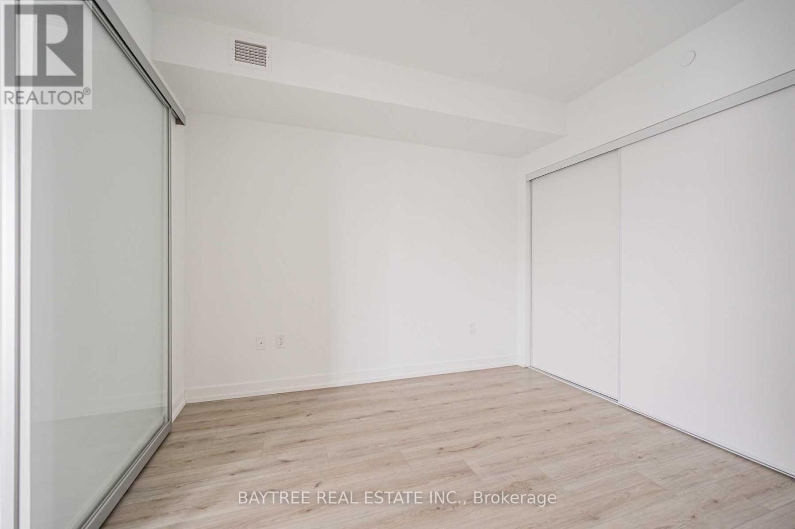 1712 - 395 Bloor Street E, Toronto, Ontario  M4W 0B4 - Photo 9 - C12645978