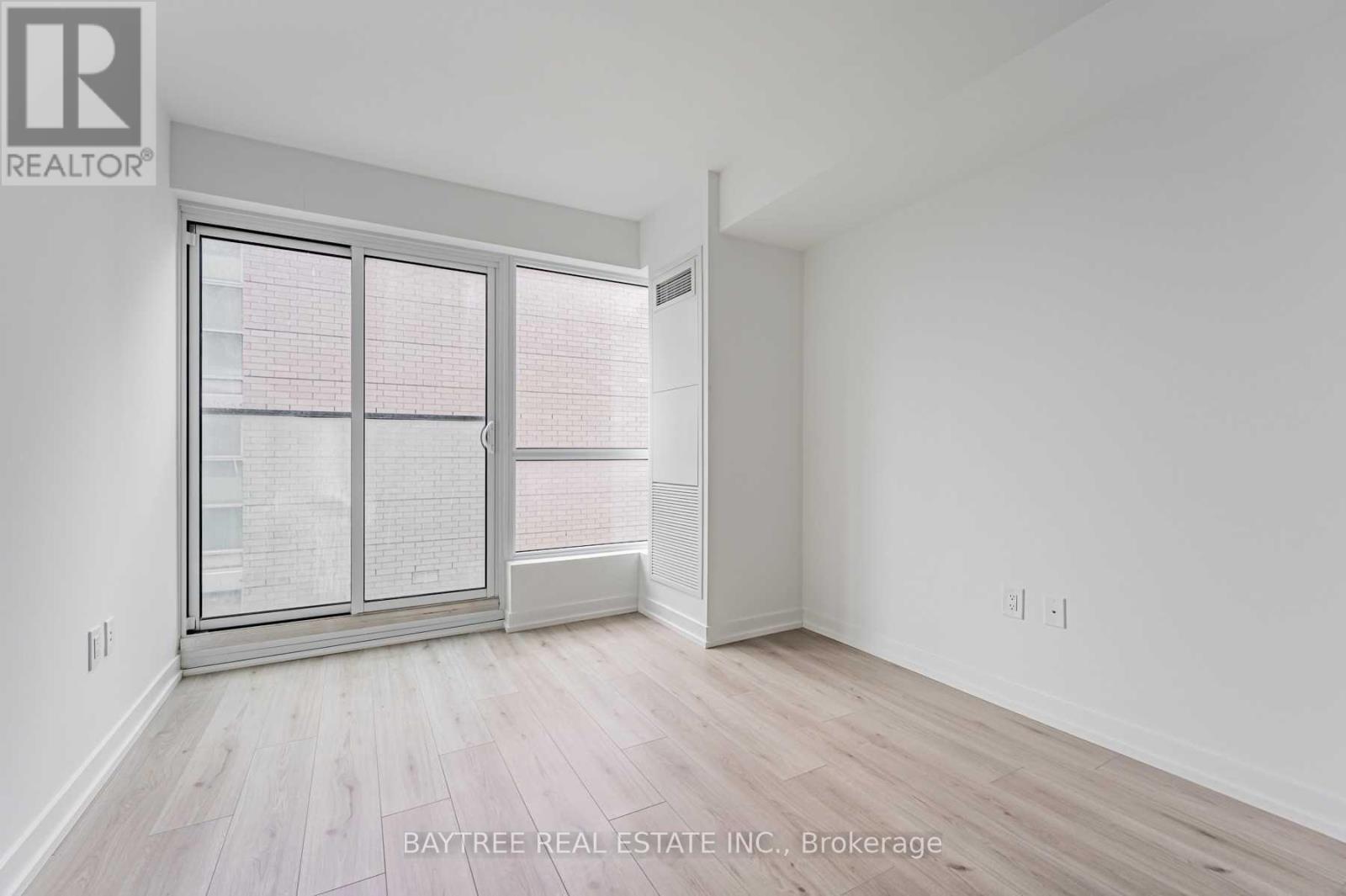 1210 - 395 Bloor Street E, Toronto, Ontario  M4W 0B4 - Photo 7 - C12645986