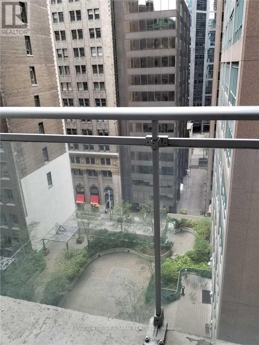 1602 - 8 Colborne Street N, Toronto, Ontario  M5E 1E1 - Photo 16 - C12645988
