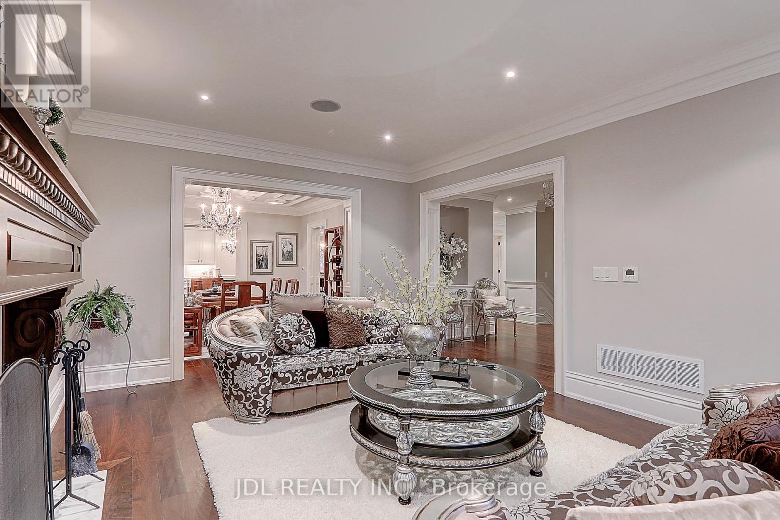 15 Castle Frank Crescent, Toronto, Ontario  M4W 3A2 - Photo 10 - C12646000