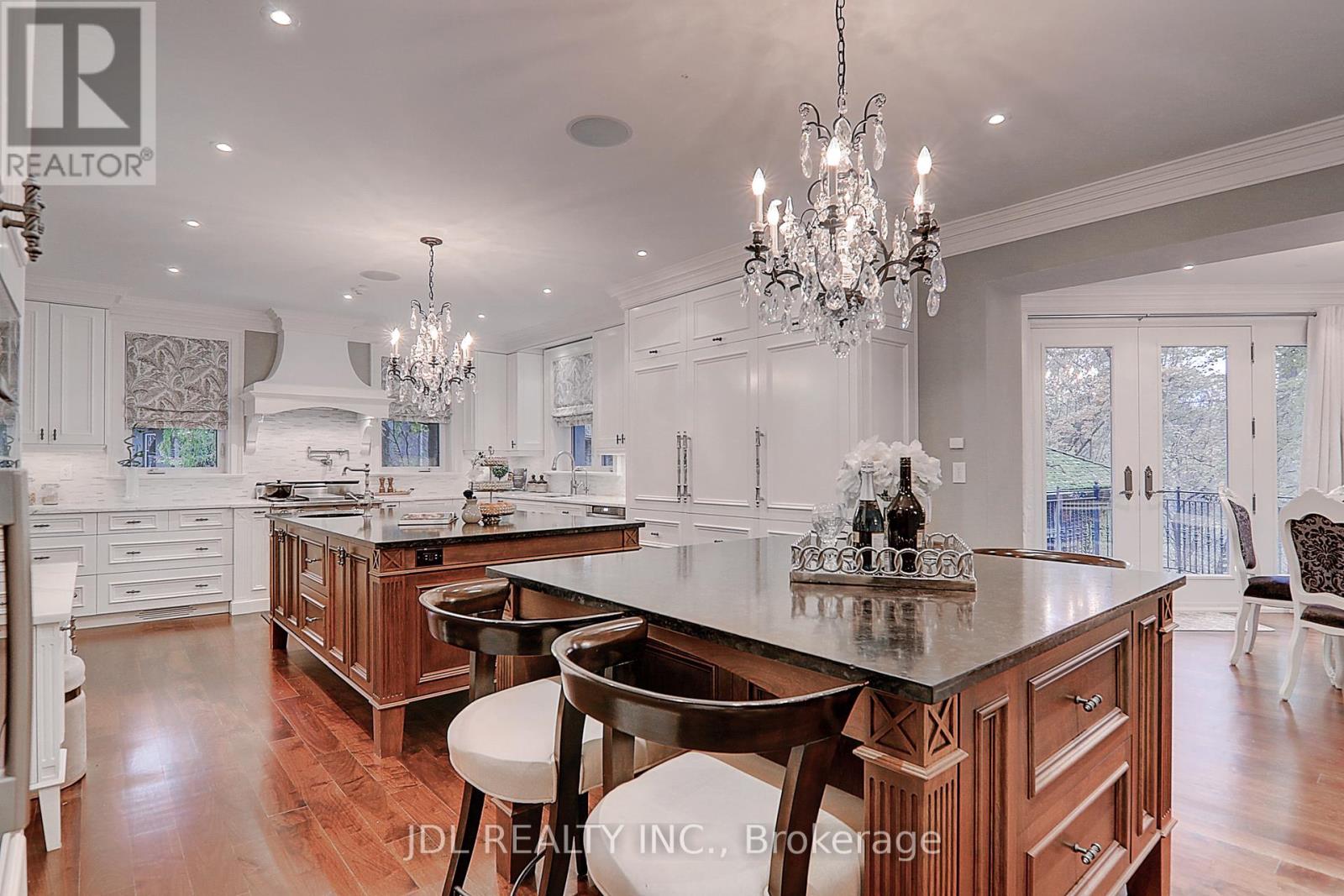 15 Castle Frank Crescent, Toronto, Ontario  M4W 3A2 - Photo 14 - C12646000