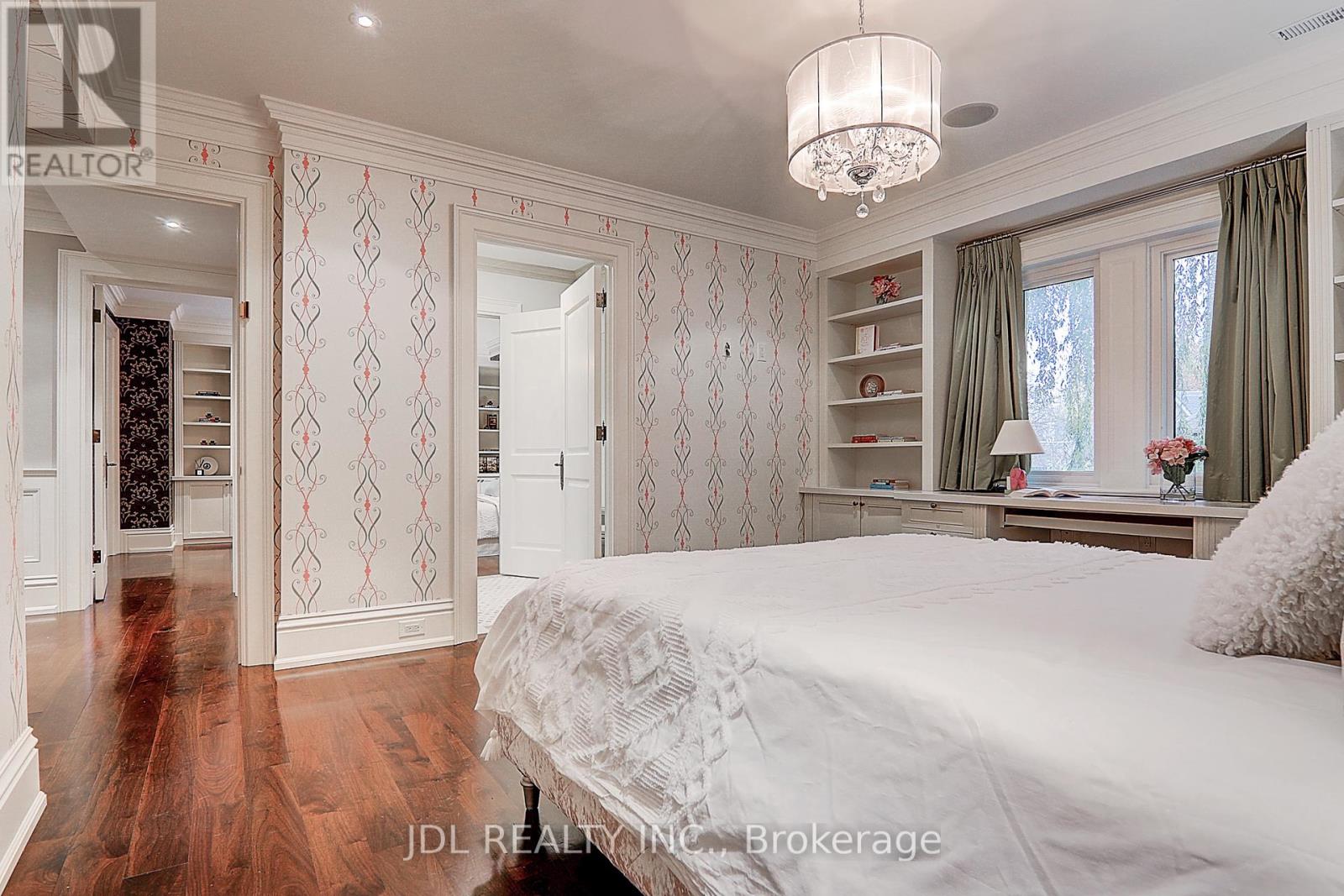 15 Castle Frank Crescent, Toronto, Ontario  M4W 3A2 - Photo 28 - C12646000