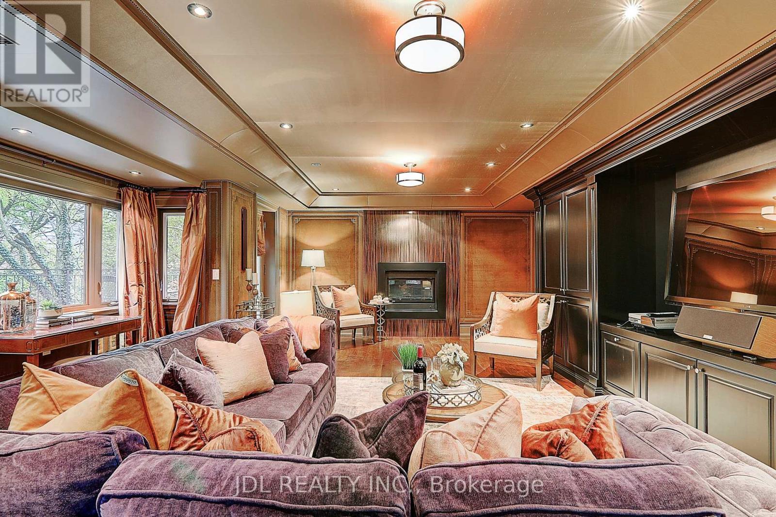 15 Castle Frank Crescent, Toronto, Ontario  M4W 3A2 - Photo 35 - C12646000