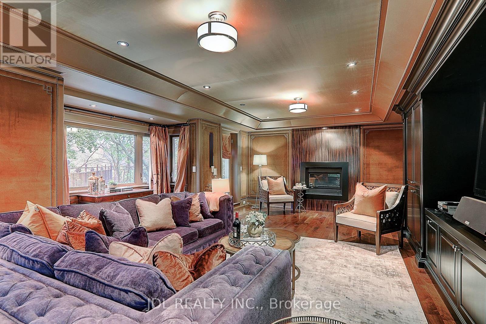 15 Castle Frank Crescent, Toronto, Ontario  M4W 3A2 - Photo 36 - C12646000