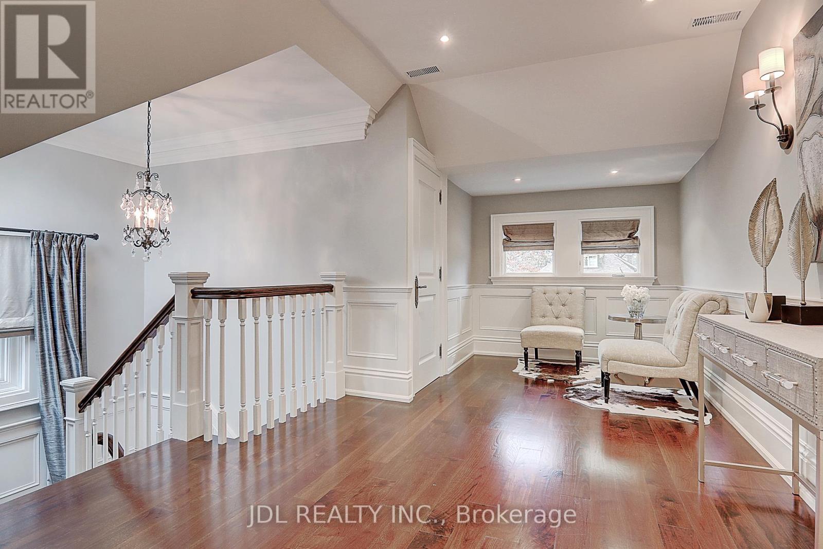 15 Castle Frank Crescent, Toronto, Ontario  M4W 3A2 - Photo 40 - C12646000