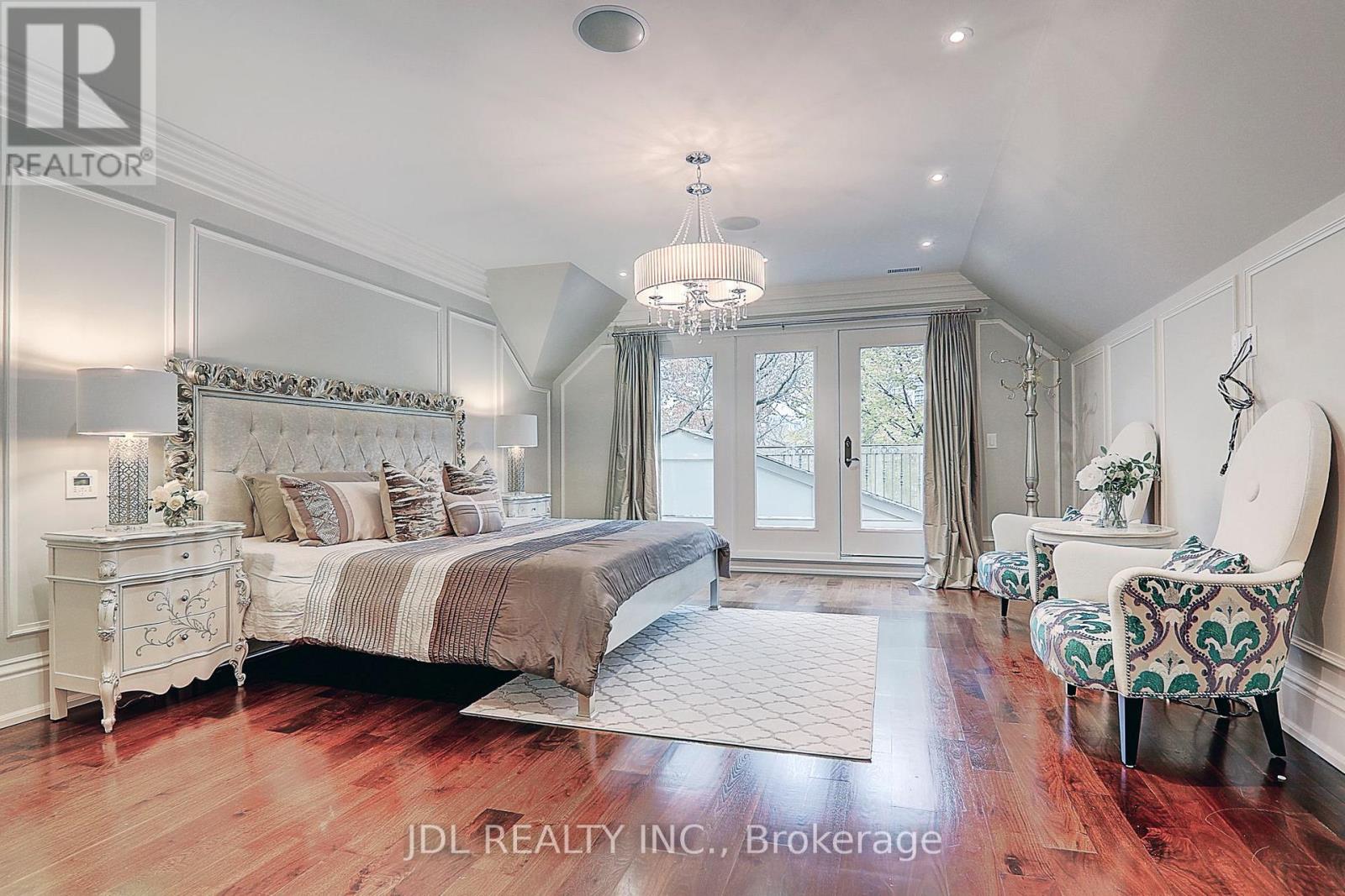 15 Castle Frank Crescent, Toronto, Ontario  M4W 3A2 - Photo 42 - C12646000