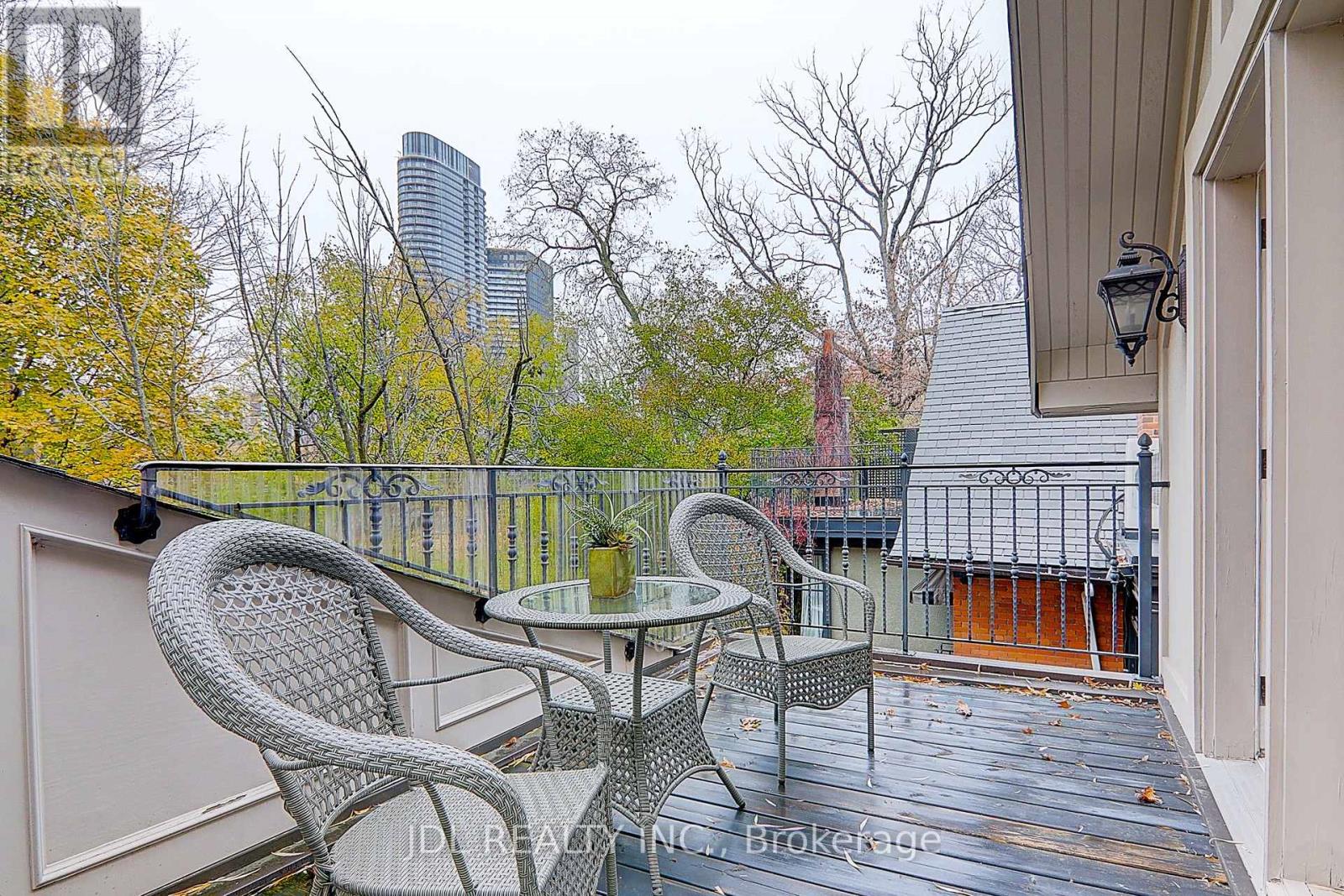 15 Castle Frank Crescent, Toronto, Ontario  M4W 3A2 - Photo 47 - C12646000