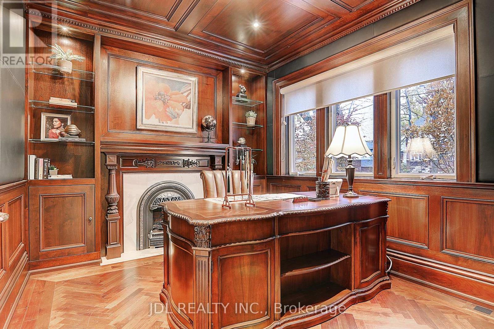 15 Castle Frank Crescent, Toronto, Ontario  M4W 3A2 - Photo 6 - C12646000