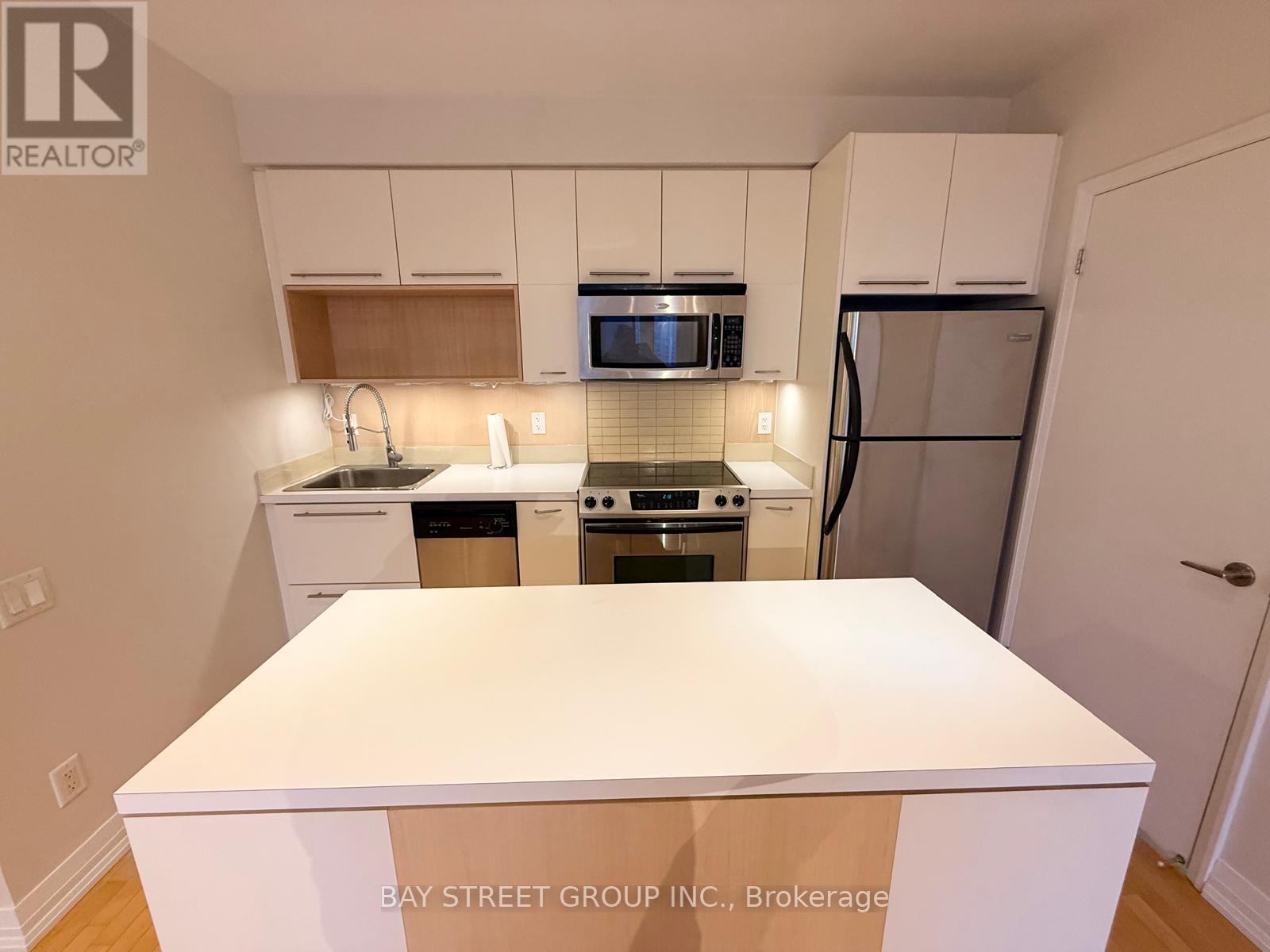 3101 - 21 Carlton Street, Toronto, Ontario  M5B 1L3 - Photo 10 - C12646006