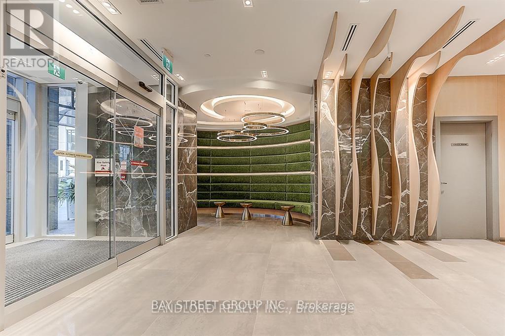 3101 - 21 Carlton Street, Toronto, Ontario  M5B 1L3 - Photo 3 - C12646006