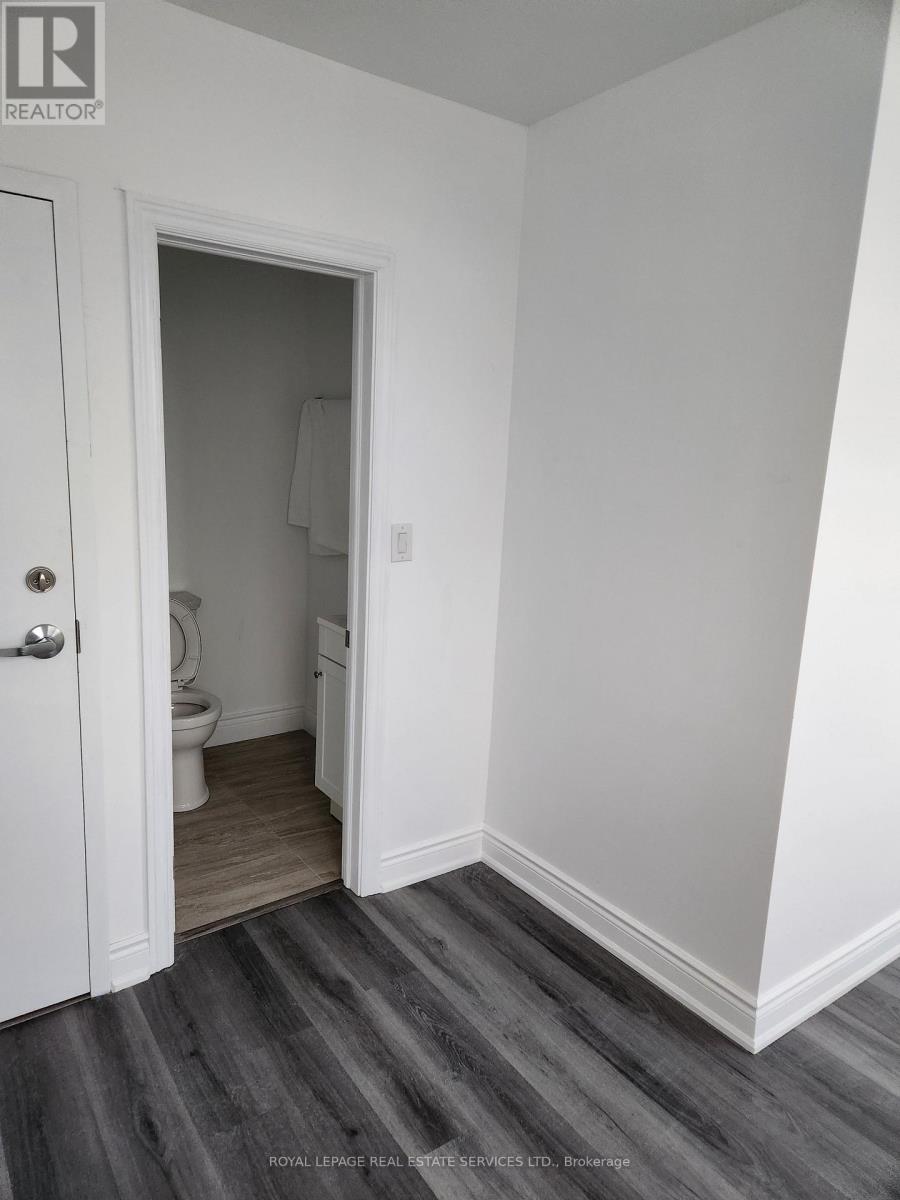 201 - 2820 Danfoth Avenue, Toronto, Ontario  M4C 1M1 - Photo 6 - E12636958