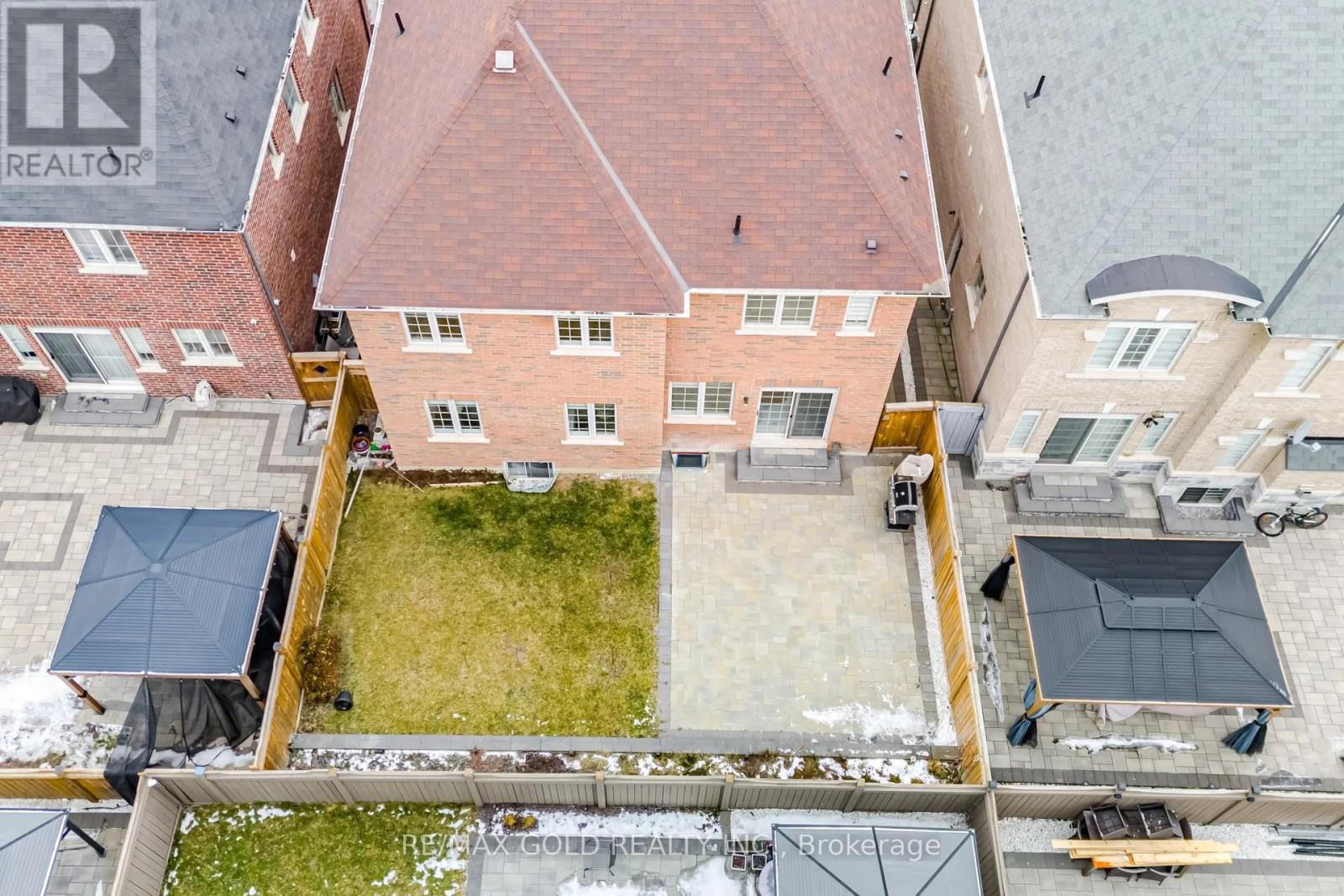 4 Buttonwood Road, Brampton, Ontario  L6P 4J9 - Photo 41 - W12634042