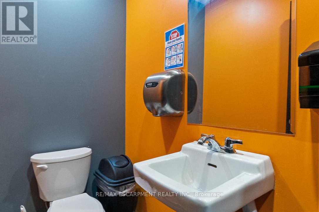 4a - 3701 Portage Road, Niagara Falls, Ontario  L2J 2K8 - Photo 14 - X12641490