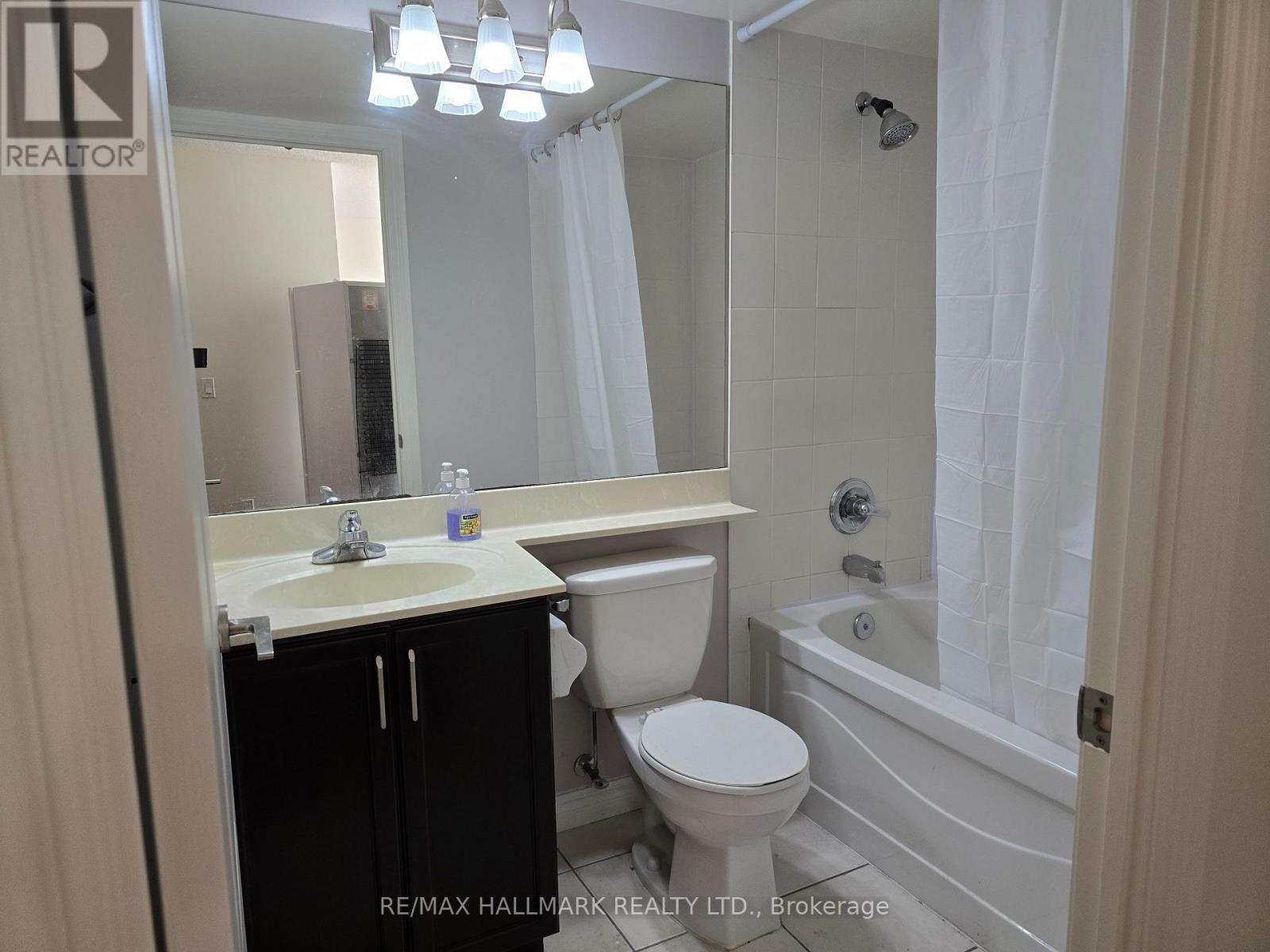 1410 - 60 Town Centre Court, Toronto, Ontario  M1P 0B2 - Photo 11 - E12645952