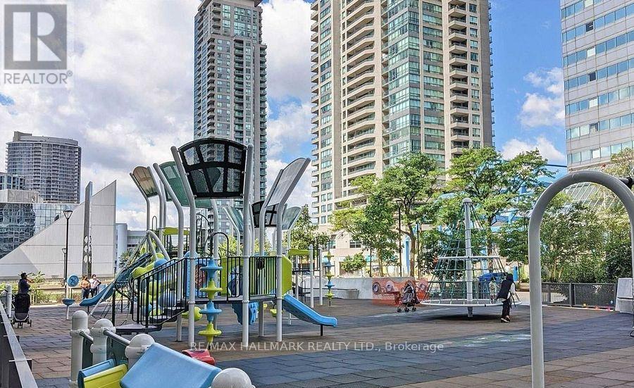 1410 - 60 Town Centre Court, Toronto, Ontario  M1P 0B2 - Photo 3 - E12645952