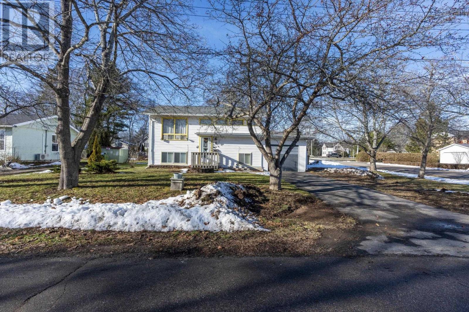 15 Acadia Street, Middleton, Nova Scotia  B0S 1P0 - Photo 38 - 202529632