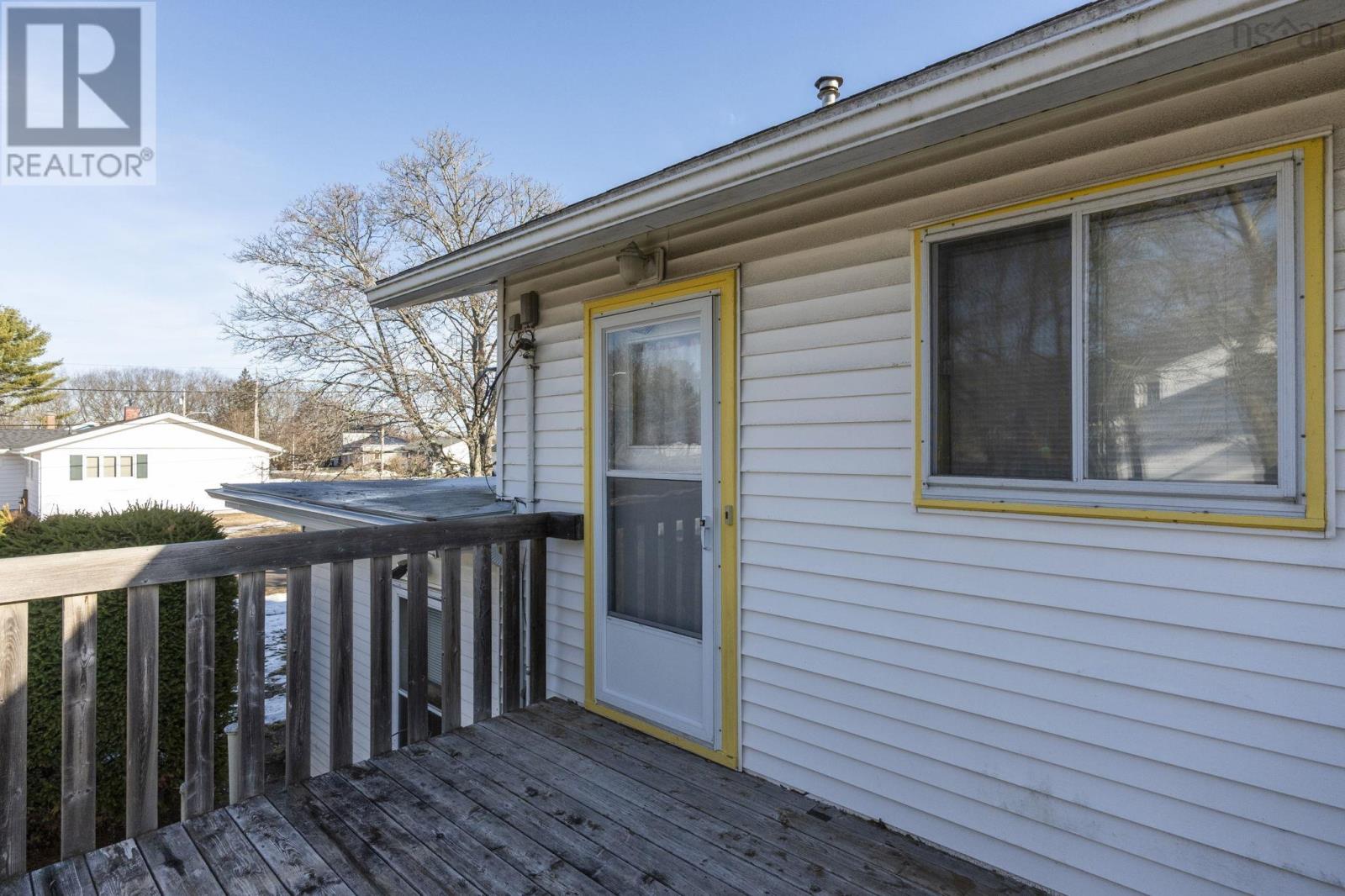 15 Acadia Street, Middleton, Nova Scotia  B0S 1P0 - Photo 41 - 202529632