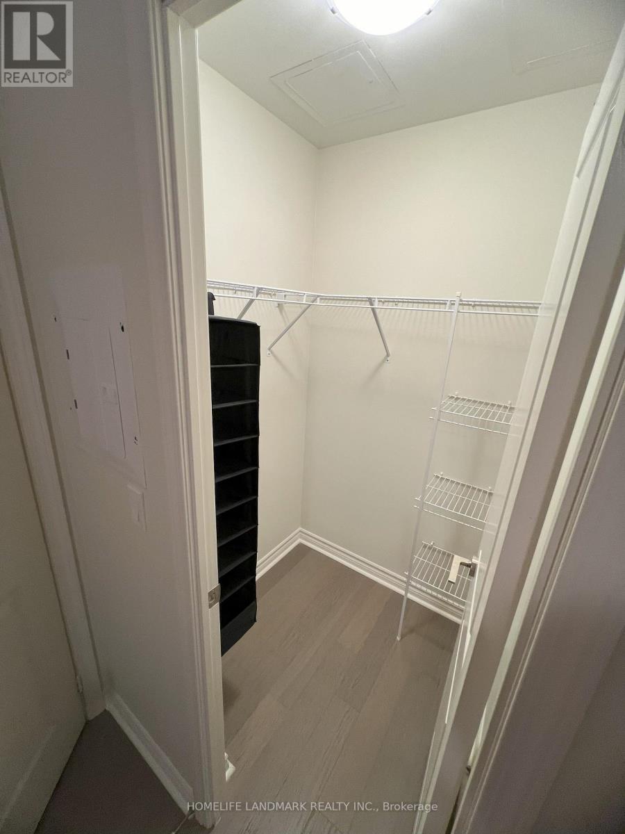 903 - 349 Rathburn Road W, Mississauga, Ontario  L5B 0G9 - Photo 16 - W12645980