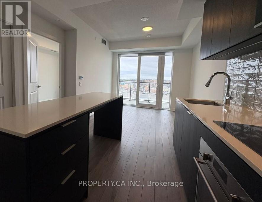 14 - 15 Skyridge Drive, Brampton, Ontario  L6P 4S3 - Photo 2 - W12645990