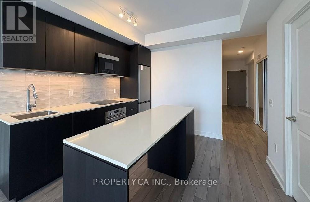 14 - 15 Skyridge Drive, Brampton, Ontario  L6P 4S3 - Photo 4 - W12645990