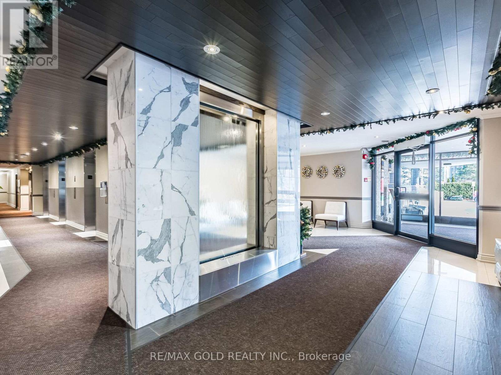 416 - 1485 Lakeshore Road E, Mississauga, Ontario  L5E 3G2 - Photo 8 - W12645992